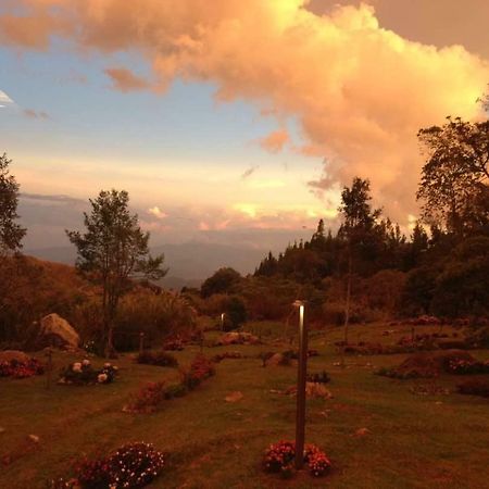 Отель Spring Garden Kundasang Экстерьер фото